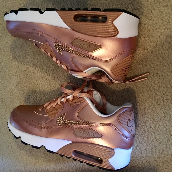 BNWB Nike Air Max 90 Rose Gold Crystal 7YWmn 8.5 BNWB Nike Air Max 90 Rose Gold Crystal 7YWmn 8.5